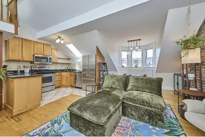 683 Massachusetts Ave. #5, Boston, MA 02118 - Photo 2