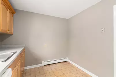 7 Longwood Drive #207, Andover, MA 01810 - Photo 6