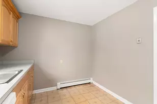 7 Longwood Dr, Andover, MA 01810 - Photo 6