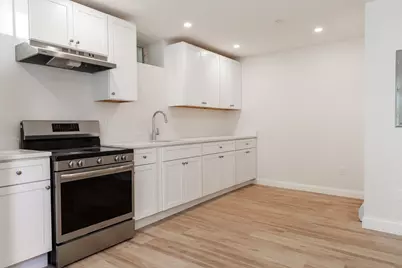 71 Friend St #1L, Gloucester, MA 01930 - Photo 2