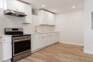 71 Friend St, Gloucester, MA 01930 - Photo 2