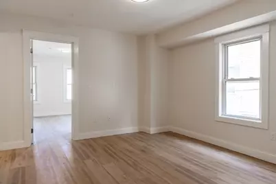 71 Friend St #1L, Gloucester, MA 01930 - Photo 6