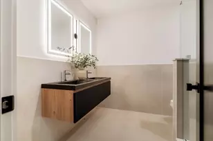 182 Tremont St, Somerville, MA 02143 - Photo 30