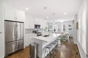 46-48 Franconia St, Boston, MA 02122 - Photo 8