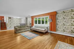 9 Plymouth Rd, Winchester, MA 01890 - Photo 6