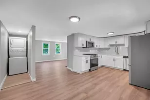13 Hamilton St, Framingham, MA 01701 - Photo 6