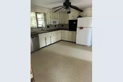 8 North St, Bridgewater, MA 02324 - Photo 8