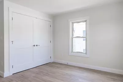 71 Friend St #3rd, Gloucester, MA 01930 - Photo 8