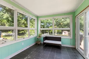 5 Paradise Rd, Beverly, MA 01915 - Photo 24
