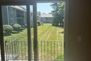 84 Tennis Plaza Rd, Dracut, MA 01826 - Photo 6