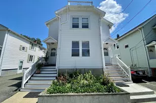 71 Edenfield Ave, Watertown, MA 02472 - Photo 18