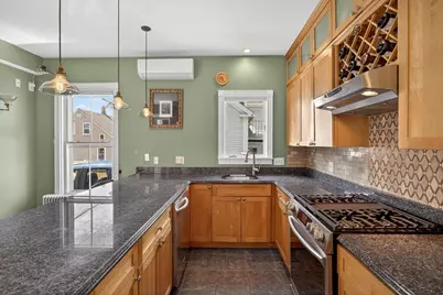 164 Commercial Street, Provincetown, MA 02657 - Photo 8
