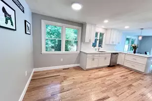 26 Alpine Ave, Methuen, MA 01844 - Photo 10