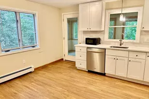 32 Forest St, Watertown, MA 02472 - Photo 12