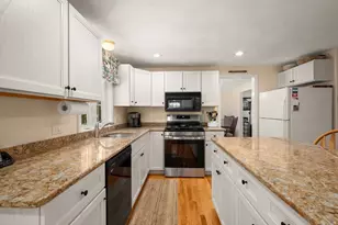 2 Palm Ave, Methuen, MA 01844 - Photo 14