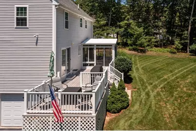 2 Palm Ave, Methuen, MA 01844 - Photo 4