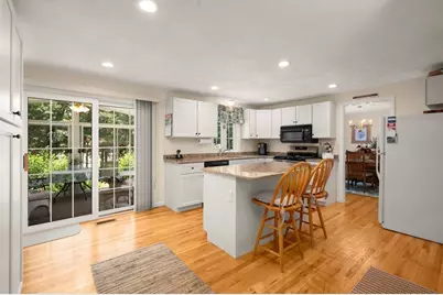2 Palm Ave, Methuen, MA 01844 - Photo 16