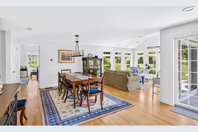 7 Ledgemont Ln, Dartmouth, MA 02748 - Photo 10