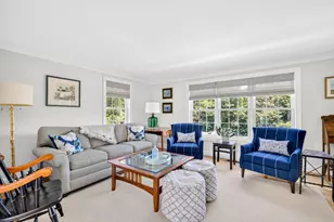 7 Ledgemont Ln, Dartmouth, MA 02748 - Photo 6