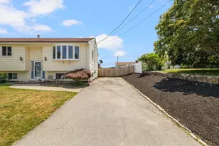 8 Tenley Ave, Dartmouth, MA 02747 - Photo 38
