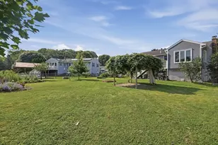 52 Sherwood Dr, Haverhill, MA 01835 - Photo 8