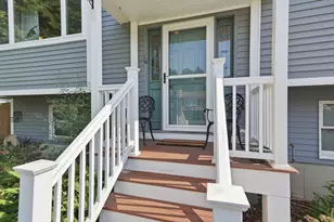 52 Sherwood Dr, Haverhill, MA 01835 - Photo 2