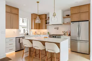 45 Kelvin St, Everett, MA 02149 - Photo 2