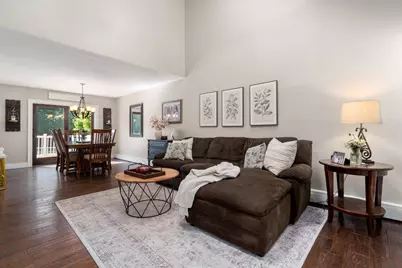 323 Auburn St, Leicester, MA 01611 - Photo 12