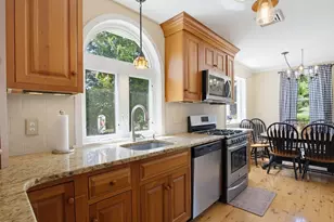 433 Pearse Rd, Swansea, MA 02777 - Photo 4