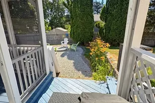433 Pearse Rd, Swansea, MA 02777 - Photo 14