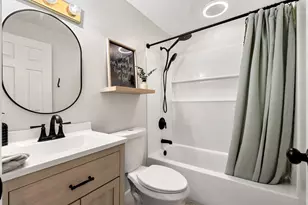 440 North Ave, Haverhill, MA 01830 - Photo 8