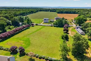 665 Horseneck Rd, Dartmouth, MA 02748 - Photo 4
