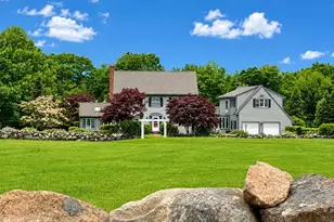 665 Horseneck Rd, Dartmouth, MA 02748 - Photo 2