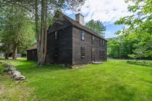 11 Lincoln St, Gloucester, MA 01930 - Photo 6