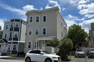 26 Elder St, Boston, MA 02125 - Photo 2
