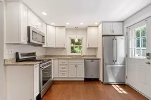 55 Wingate Rd, Weymouth, MA 02189 - Photo 2