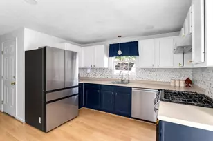 49 Palomino Dr, Franklin, MA 02038 - Photo 16
