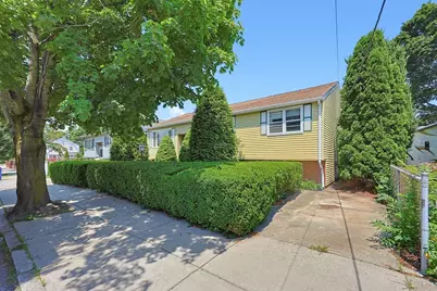 70-72 Hancock St, Malden, MA 02148 - Photo 2