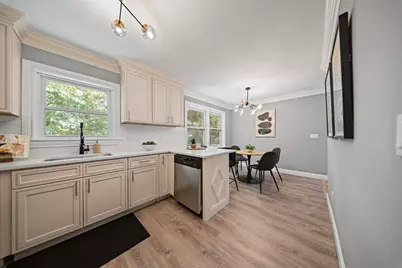 37 Bent Ave, Malden, MA 02148 - Photo 10