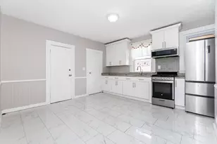22 Stearns St, Malden, MA 02148 - Photo 4