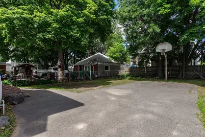22 Stearns St, Malden, MA 02148 - Photo 30