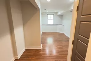 2 Mount Pleasant Pl, Boston, MA 02119 - Photo 8