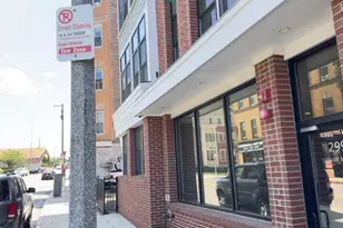 2 Mount Pleasant Pl, Boston, MA 02119 - Photo 12