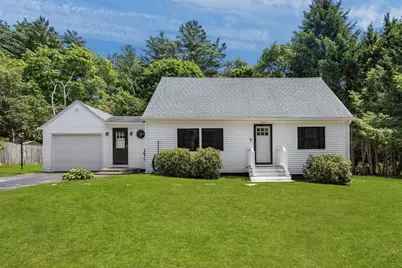 5 Squire Ln, Bellingham, MA 02019 - Photo 2