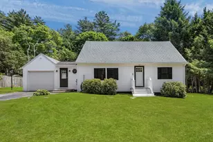 5 Squire Ln, Bellingham, MA 02019 - Photo 2