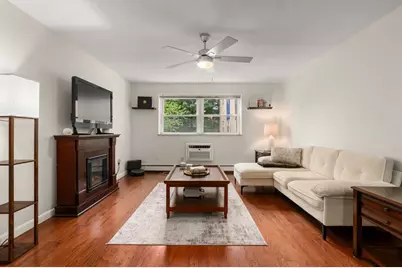 5050 Washington St #216, Boston, MA 02132 - Photo 4