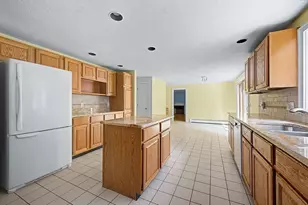 29 Pond St, Hopkinton, MA 01748 - Photo 20