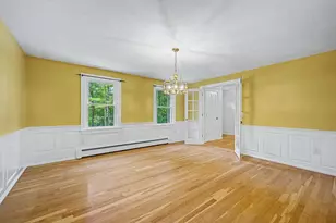 29 Pond St, Hopkinton, MA 01748 - Photo 10