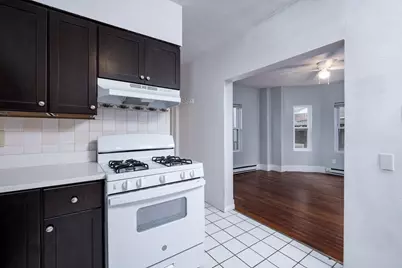3 Dell St #1, Somerville, MA 02145 - Photo 2