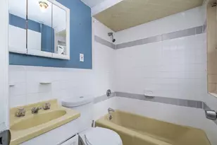 3 Dell St, Somerville, MA 02145 - Photo 8